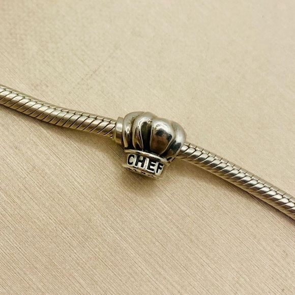 EUC Pandora 791500 Sterling Silver I Love Cooking Chef Hat Food Charm - Picture 4 of 14